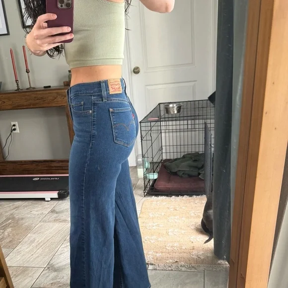 Levi’s Shaping Wide Leg Jeans 26 - Picture 4 of 7